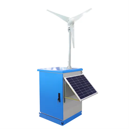 What is the principle of solar thermal energy storage